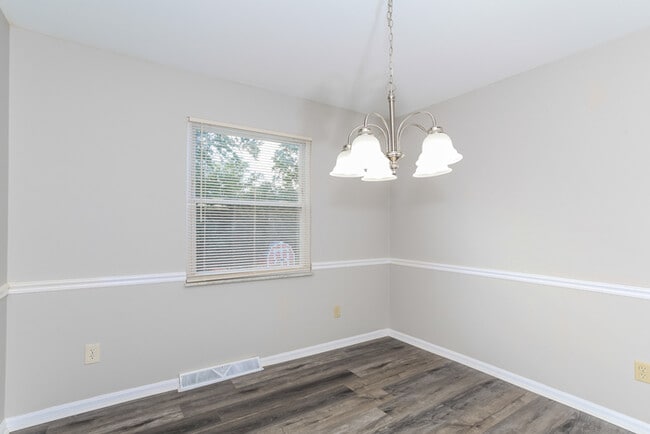 Building Photo - 1701 Collinspark Ct