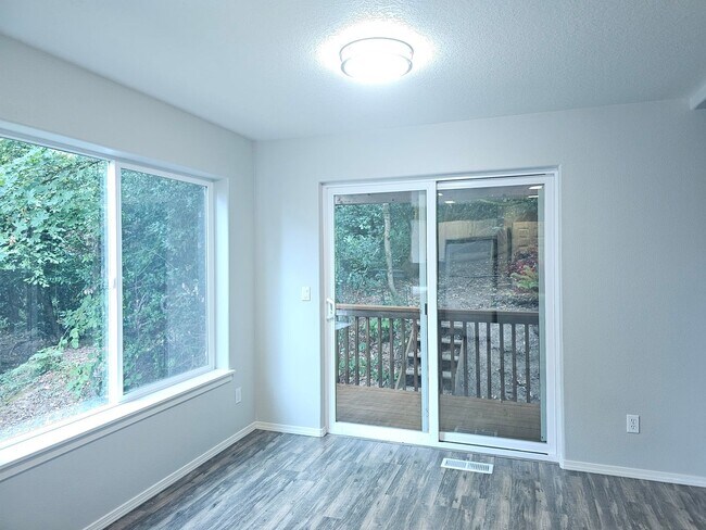 Photo - TIGARD TOWNHOUSE
