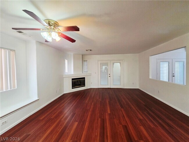 Building Photo - 1824 Sierra Valley Way