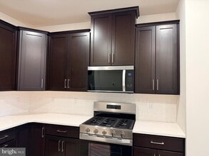 Building Photo - 115 Abramo Victor Dr