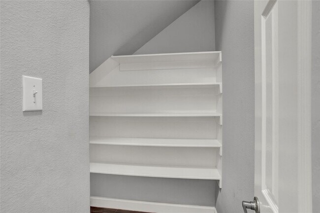 Foto del edificio - 326 Brandy Ridge Ln