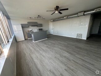 Building Photo - 2838 Linden Ave
