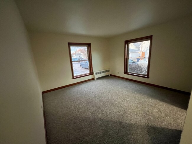 Foto del edificio - 8024 W Lincoln Ave