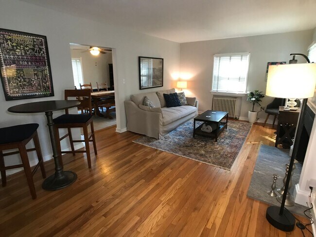 Foto del edificio - Furnished Single-Family in State College - Short-Term Possible