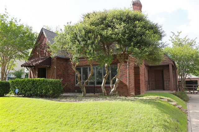 Building Photo - 3700 Bellaire Dr N