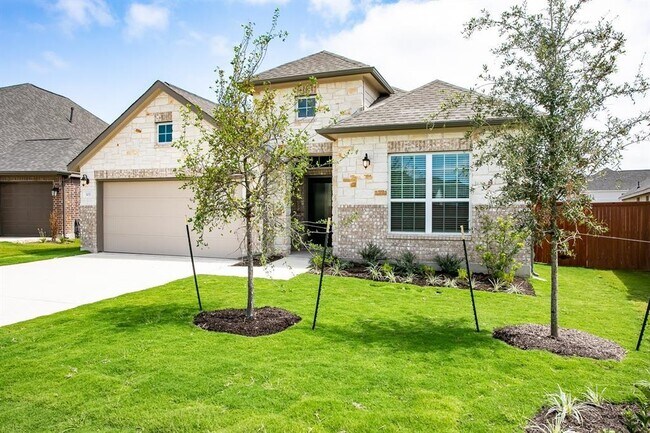 Building Photo - 105 Coronella Dr