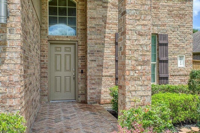 Building Photo - 24414 Bella Florence Dr