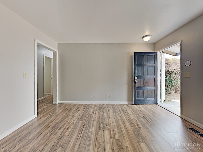Building Photo - 787 La Paloma Rd