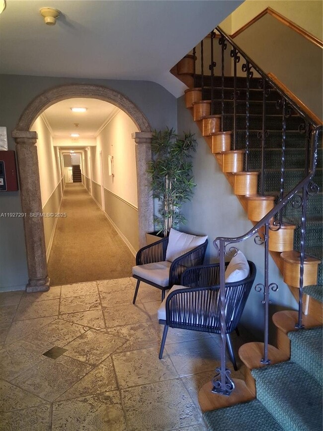 Building Photo - 359 Meridian Ave