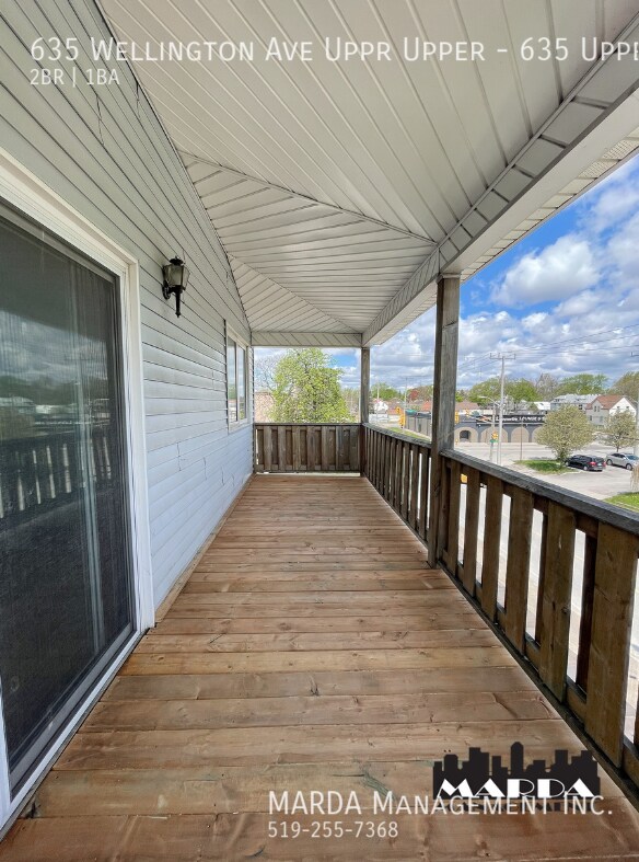 COZY 2 BED/1BATH UPPER UNIT WESTEND WINDSOR! Apartment for Rent in