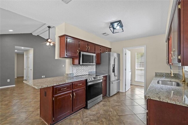 Building Photo - 1469 Homestead Dr S
