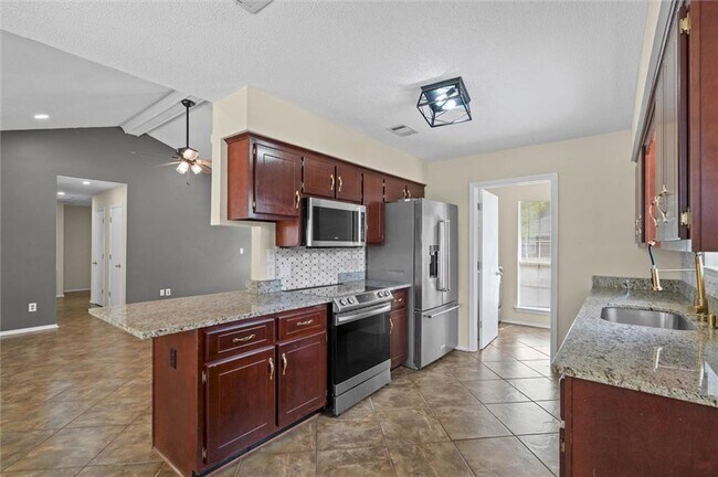 Foto del edificio - 1469 Homestead Dr S