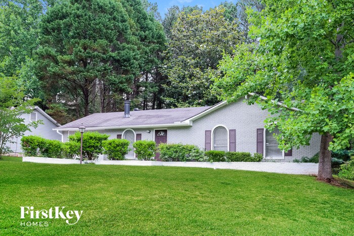 Primary Photo - 202 Sedgefield Dr