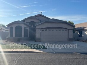 Building Photo - 6455 W Escuda Rd