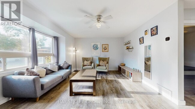 Building Photo - 24 Empire St