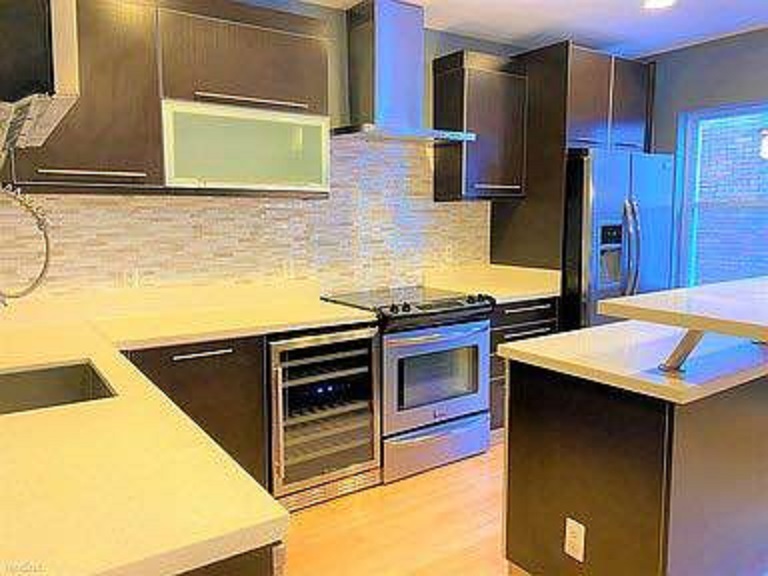 Foto principal - 1409 G St NE