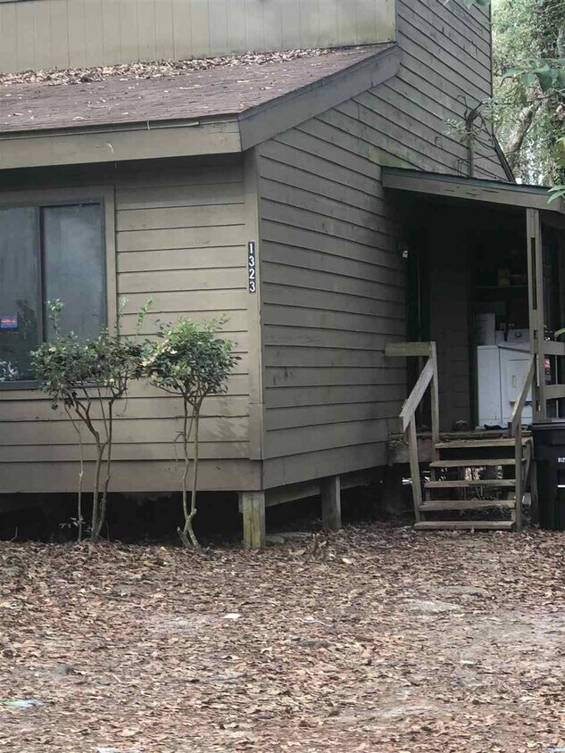 1323 Rumba Ln, Tallahassee, FL 32304 Townhome Rentals in Tallahassee