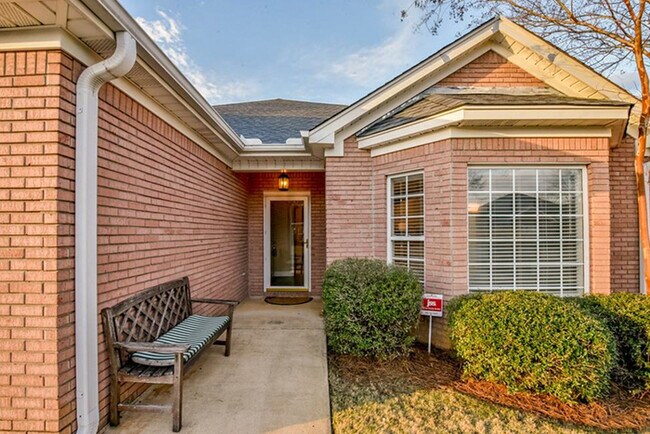 Building Photo - 1642 Hamilton Ln