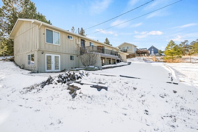 Building Photo - 30481 Chestnut Dr