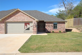 Building Photo - 6216 Villa Rosa Way