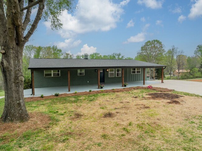 Foto del edificio - 1410 Mays Chapel Church Rd