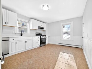 Building Photo - 100 Woodstock St