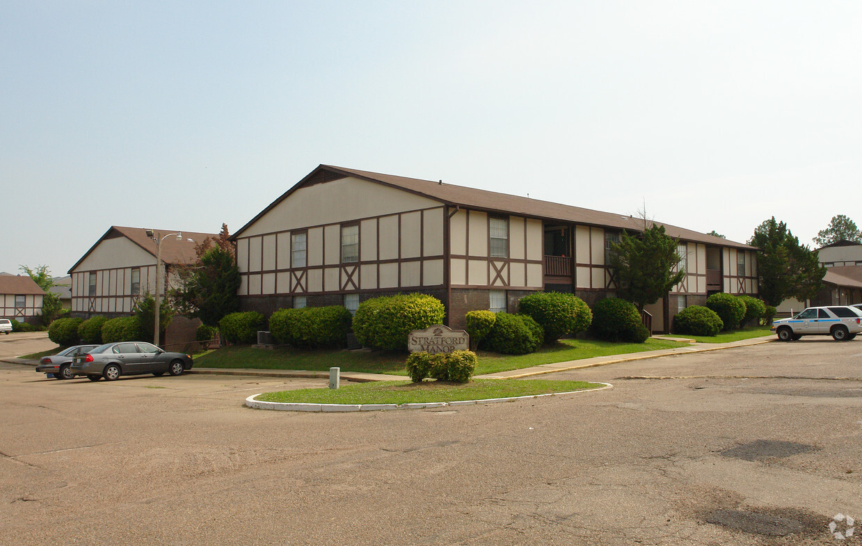 Building Photo - Holly Hill Apartments