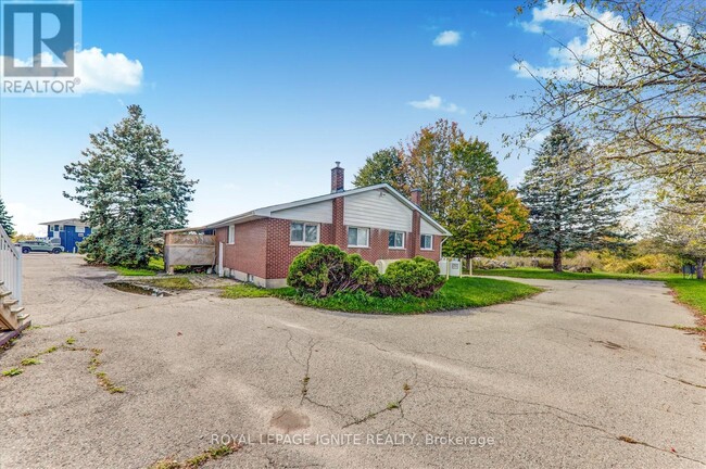Building Photo - 70 Port Darlington Rd