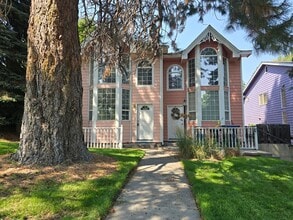 Building Photo - 1132-1134 NW Ogden Ave