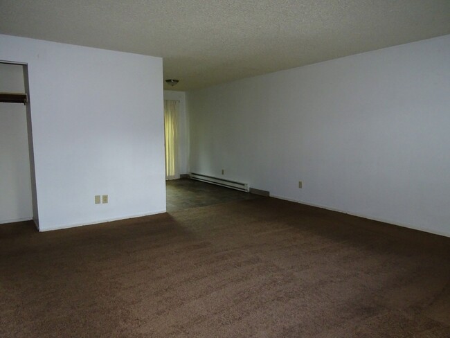 Foto del edificio - 3306 E 18th St