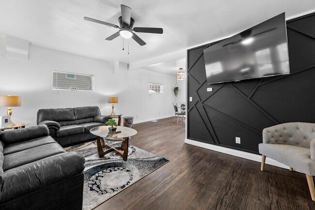 Foto del edificio - 2009 Sharon St