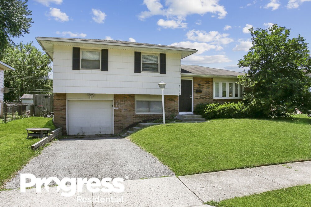 Primary Photo - 5315 Sundale Pl S