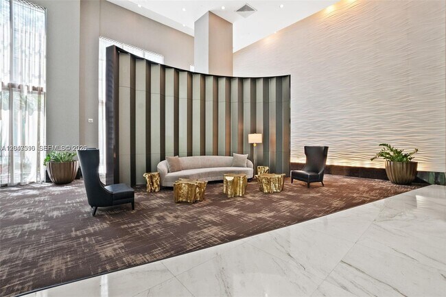 Building Photo - 951 Brickell Ave