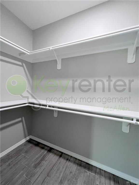 Foto del edificio - 1812 Redbud Ln