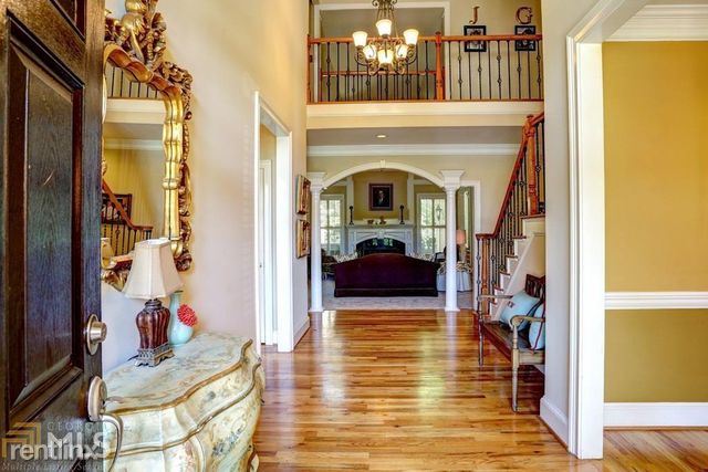 Building Photo - 4845 Riverlake Dr