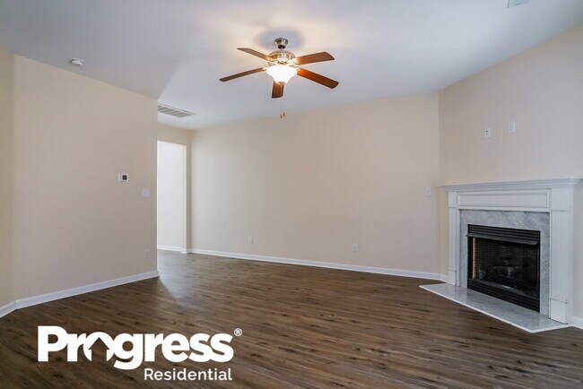 Foto del edificio - 2326 King Malcolm Ln