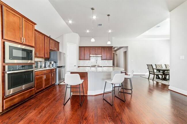 Building Photo - 10419 Talitha Trl