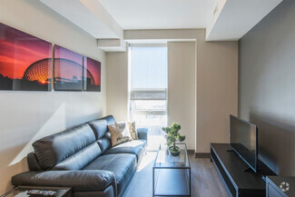Building Photo - 169 Lisgar St