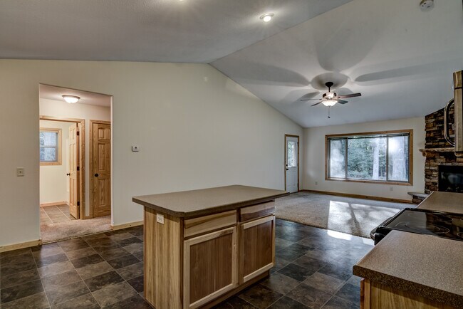 Building Photo - N7880 540th St