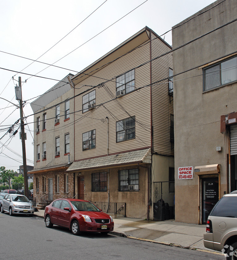 Foto del edificio - 21 Madison St