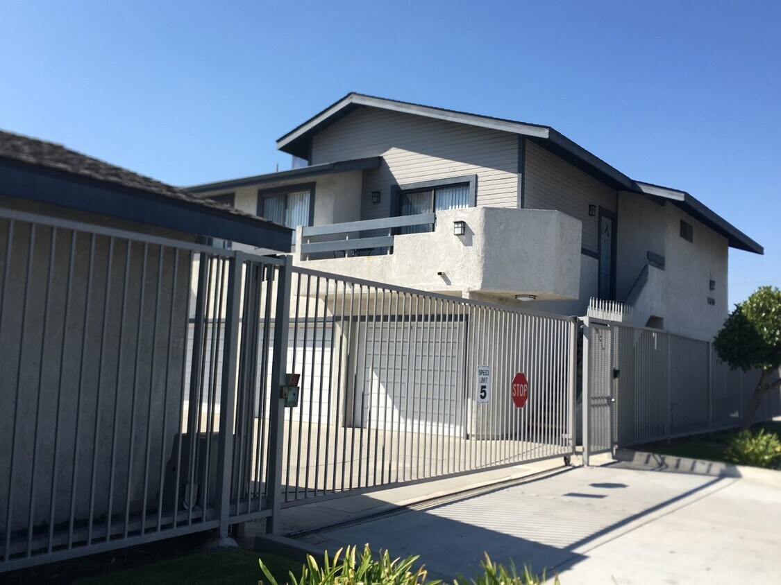 Foto principal - Longwood Apartments