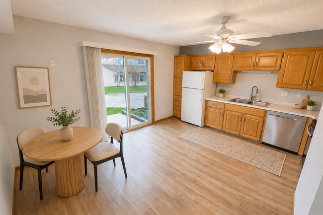 Foto del edificio - Updated 2br/1ba Townhome in Apple Valley