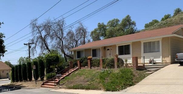 Building Photo - 841 Valley Rd