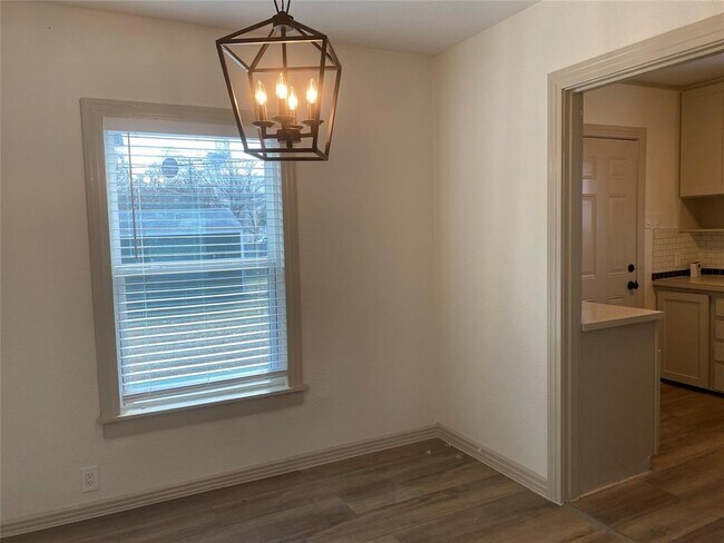 Building Photo - 3625 El Campo Ave