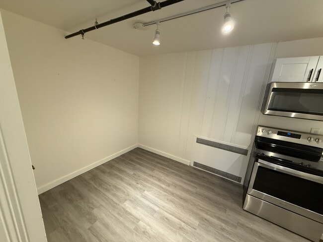 Foto del edificio - 1012 8th St