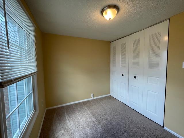 Building Photo - 105 Long Meadow Ct