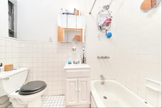 Foto del edificio - 1 bedroom in NEW YORK NY 10018