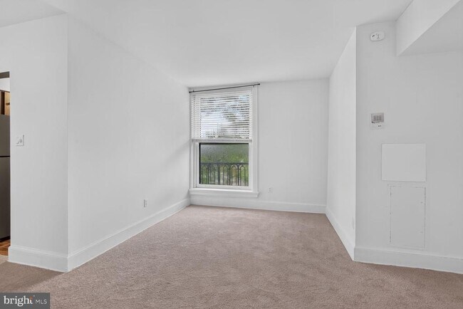 Foto del edificio - 3060 16th St NW