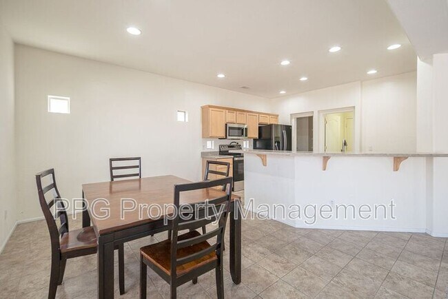 Foto del edificio - 13819 W Mauna Loa Ln
