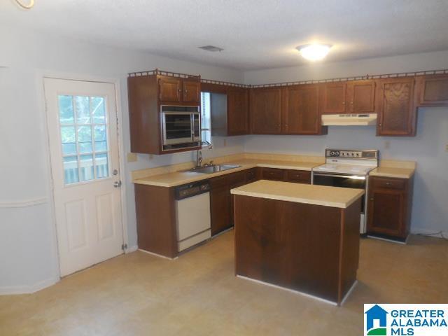 Building Photo - 412 Buckingham Cir